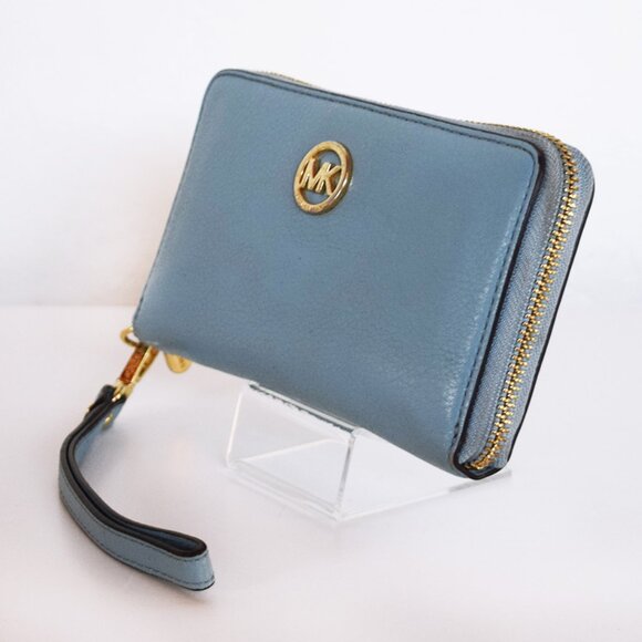 MICHAEL Michael Kors Leather Zip Around Wristlet Wallet - Picture 4 of 17